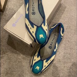Rothy’s 8.5 round toe flats